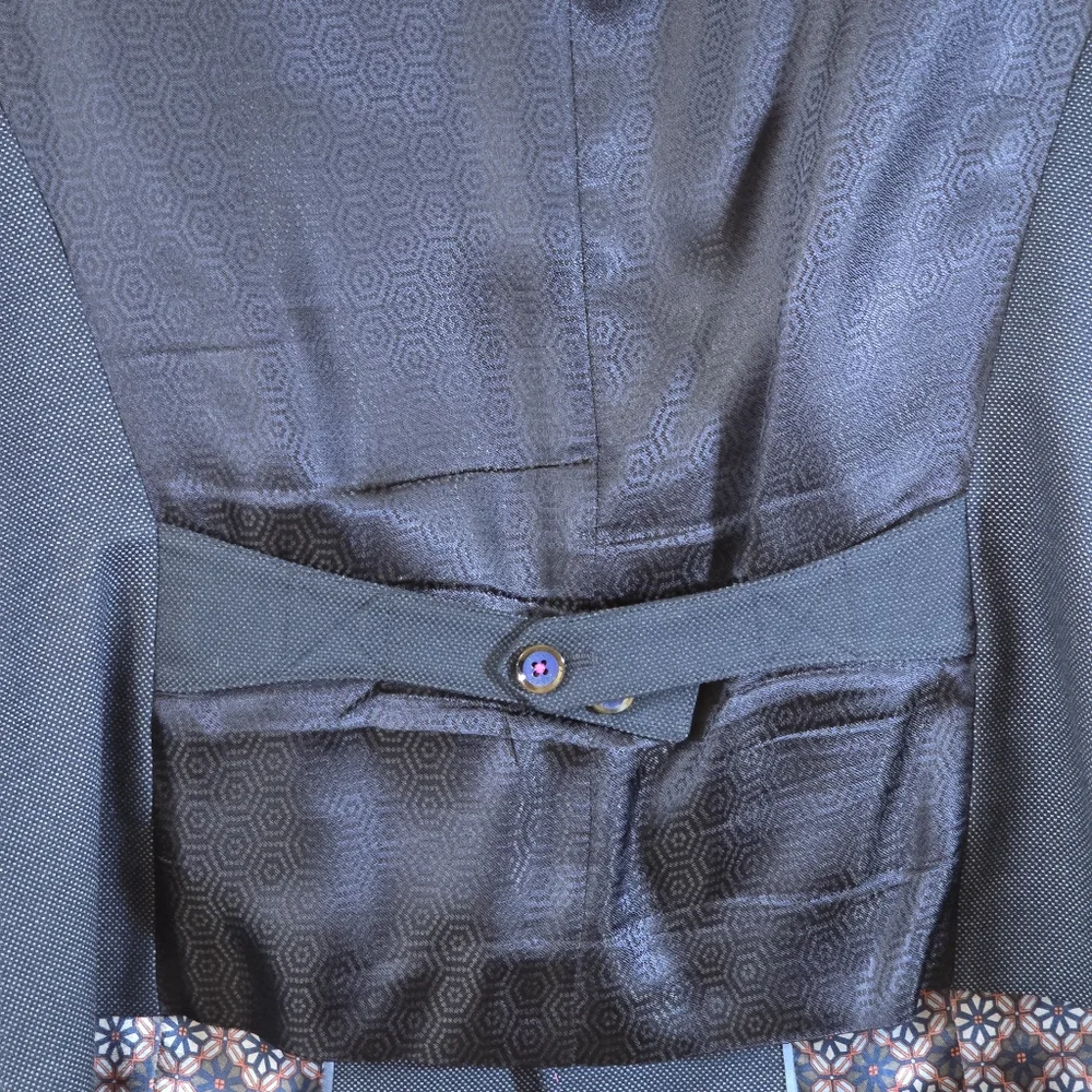 Ted Baker Stylish Vest - Picture 8 of 8